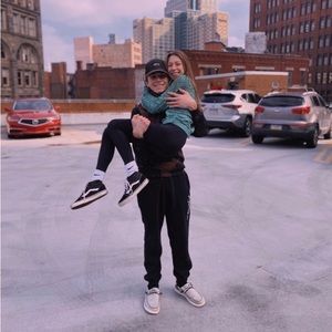 Meet your Posher, Cooper